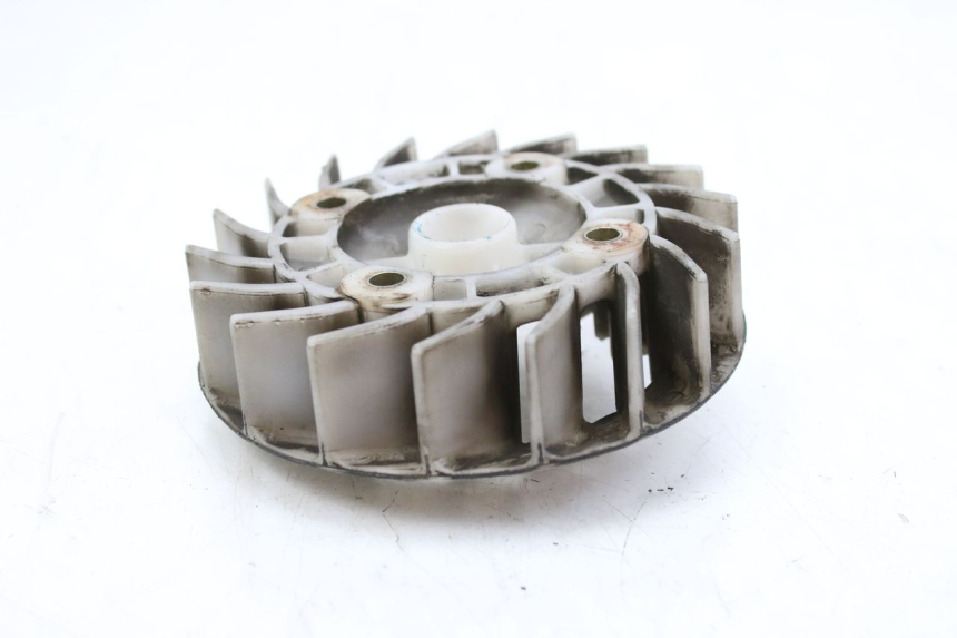 photo de VENTILADOR PEUGEOT TWEET 125 (2010 - 2017) - Detalhe da peça