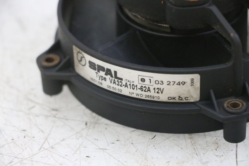 photo de VENTILADOR YAMAHA XMAX X-MAX 125 (2006 - 2009) - Detalhe da peça