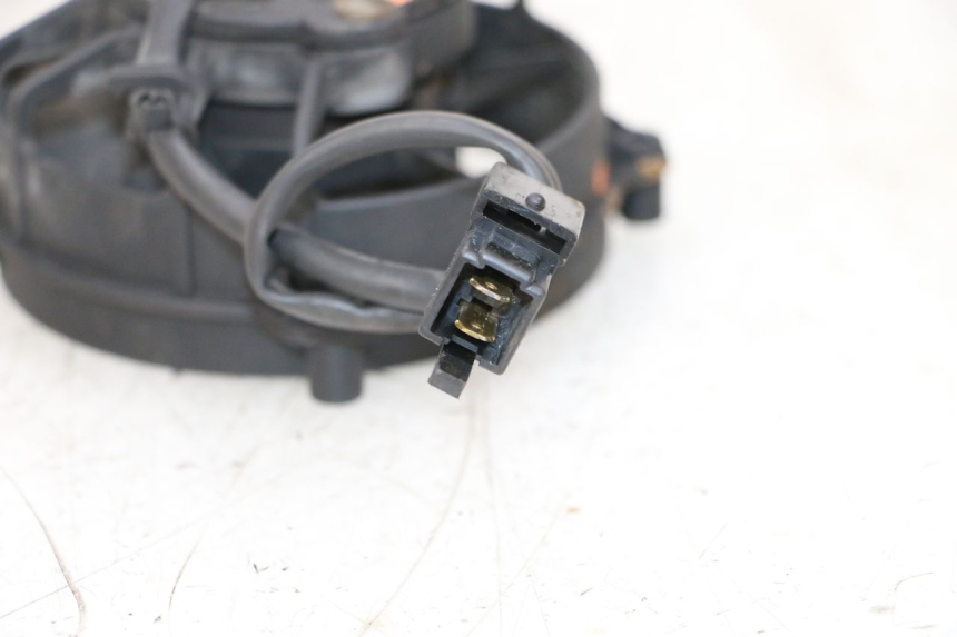 photo de VENTILADOR YAMAHA XMAX X-MAX 125 (2006 - 2009) - Outro ângulo de visão