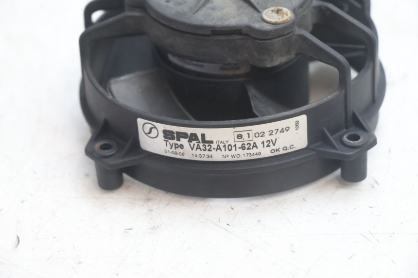 photo de VENTILADOR YAMAHA XMAX X-MAX 125 (2006 - 2009) - Outro ângulo de visão