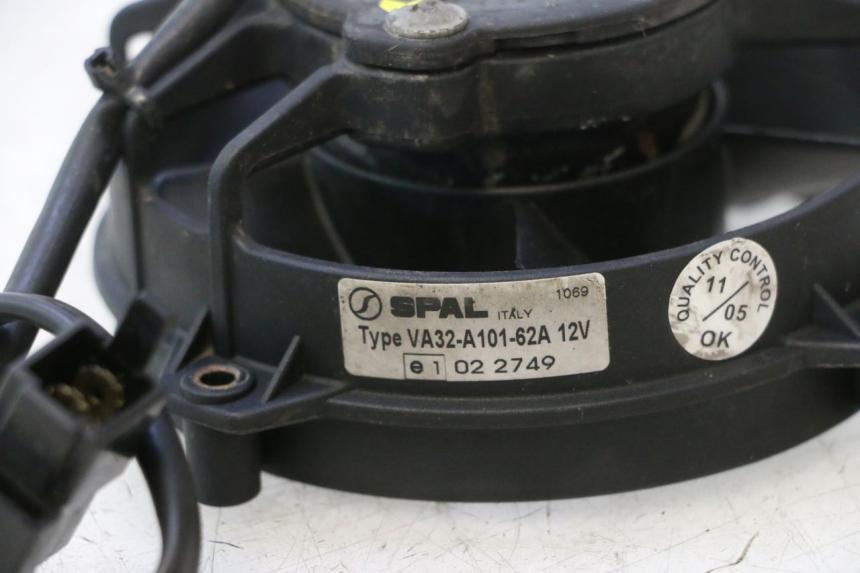 photo de VENTILADOR YAMAHA XMAX X-MAX 125 (2006 - 2009) - Detalhe da peça
