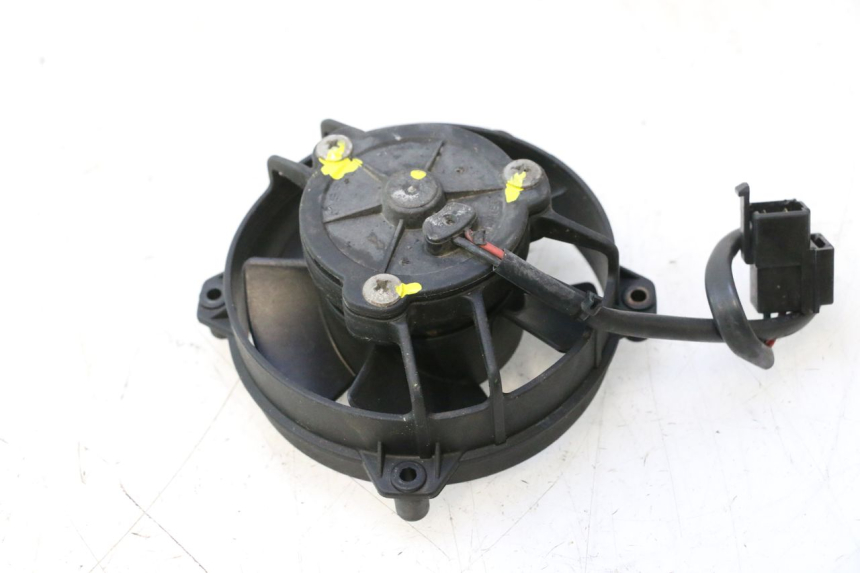 photo de VENTILADOR YAMAHA XMAX X-MAX 125 (2006 - 2009) - Ampliação técnica
