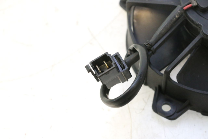 photo de VENTILADOR YAMAHA X-MAX XMAX 125 (2010 - 2013) - Detalhe da peça