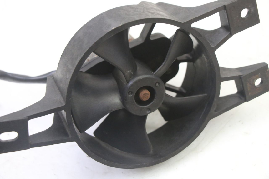photo de VENTILADOR PIAGGIO X9 EVOLUTION 125 (2003 - 2007) - Detalhe da peça