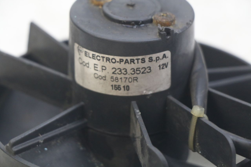 photo de VENTILADOR PIAGGIO XEVO - X EVO 125 (2007 - 2017) - Detalhe da peça