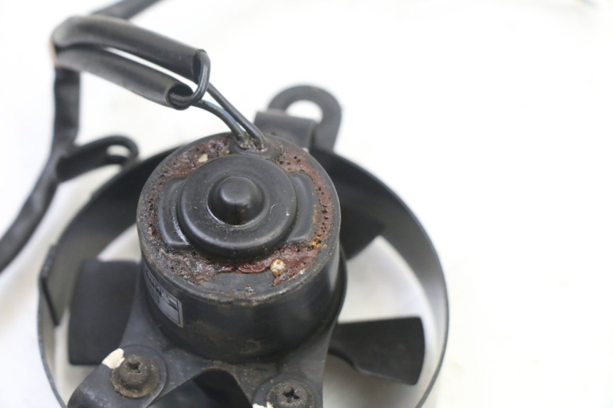 photo de VENTILADOR HONDA XLV VARADERO 125 (2000 - 2006) - Outro ângulo de visão