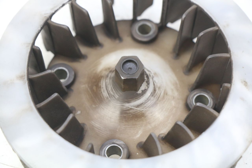 photo de VENTILADOR YAMASAKI YM T 125 (2015 - 2020) - Outro ângulo de visão