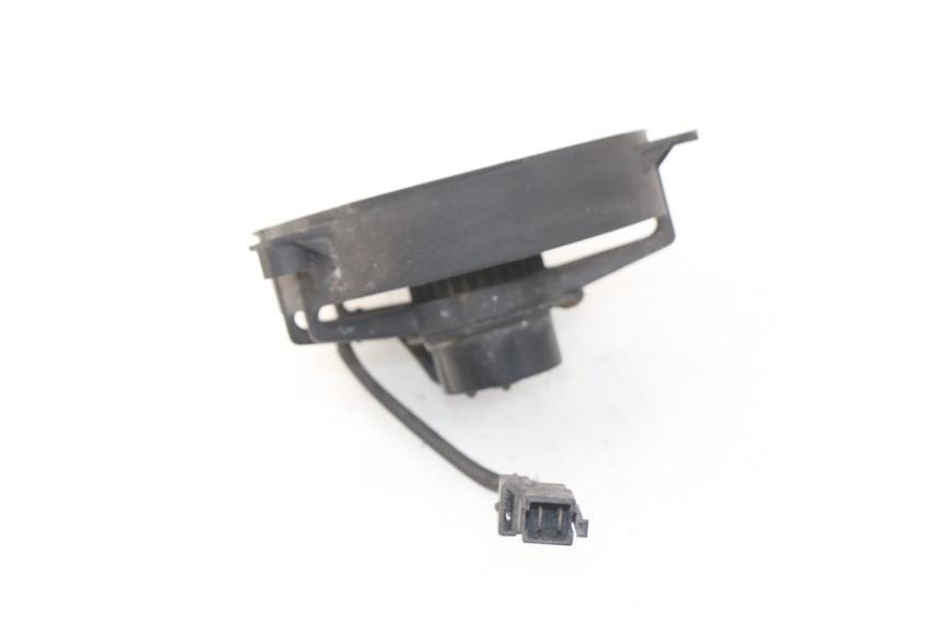 photo de VENTILADOR YAMAHA YP MAJESTY 125 (2002 - 2006) - Detalhe da peça