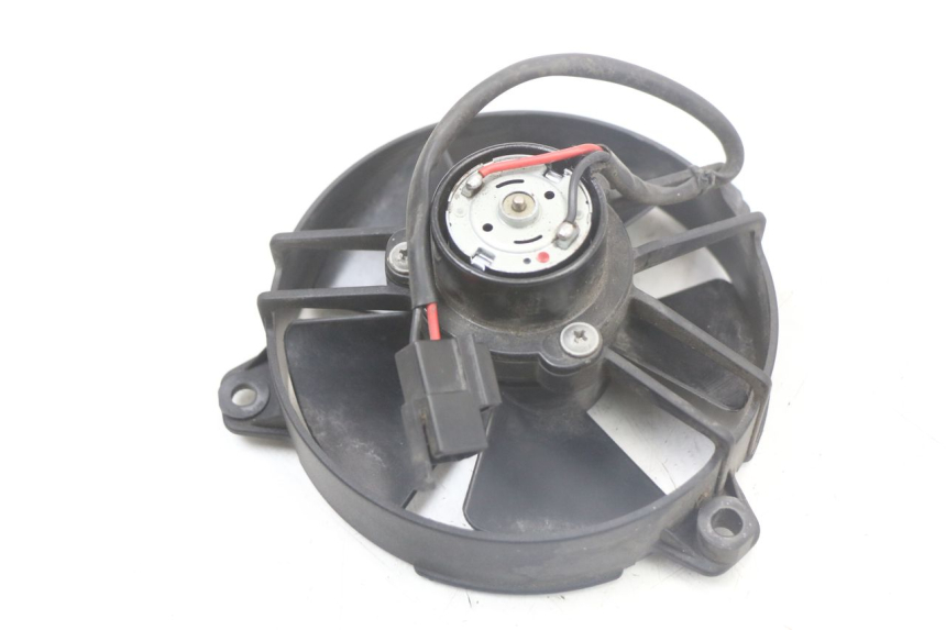 photo de VENTILADOR YAMAHA YP MAJESTY 125 (2002 - 2006) - Zoom do estado de desgaste