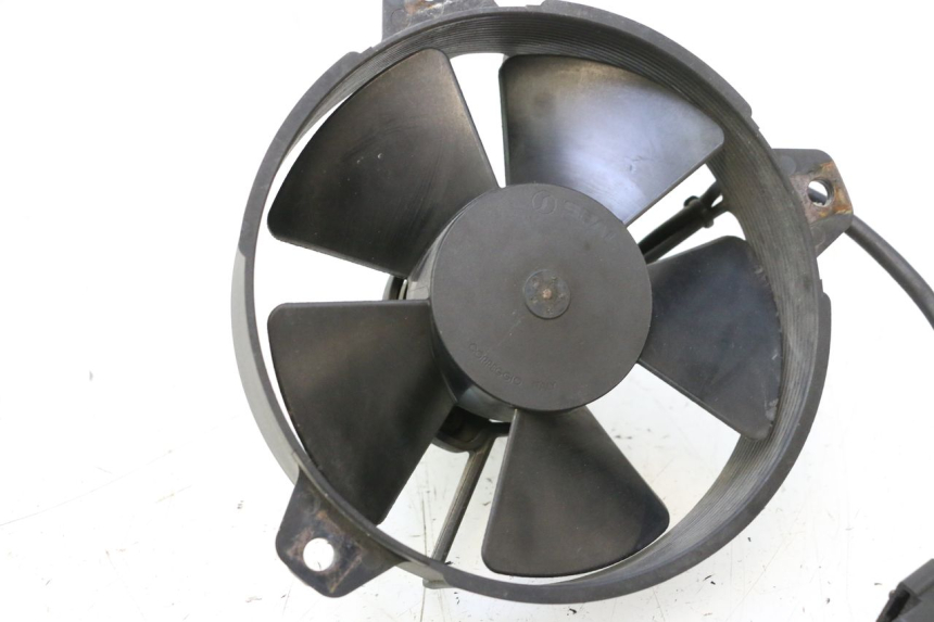 photo de VENTILADOR YAMAHA YP MAJESTY 125 (1998 - 2001) - Detalhe da peça