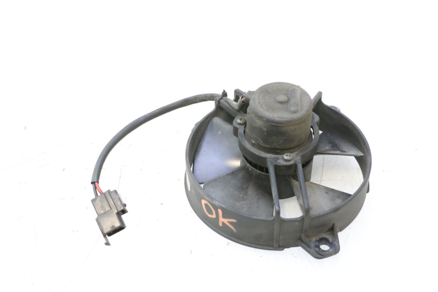 photo de VENTILADOR YAMAHA YP MAJESTY 125 (1998 - 2001) - Zoom do estado de desgaste