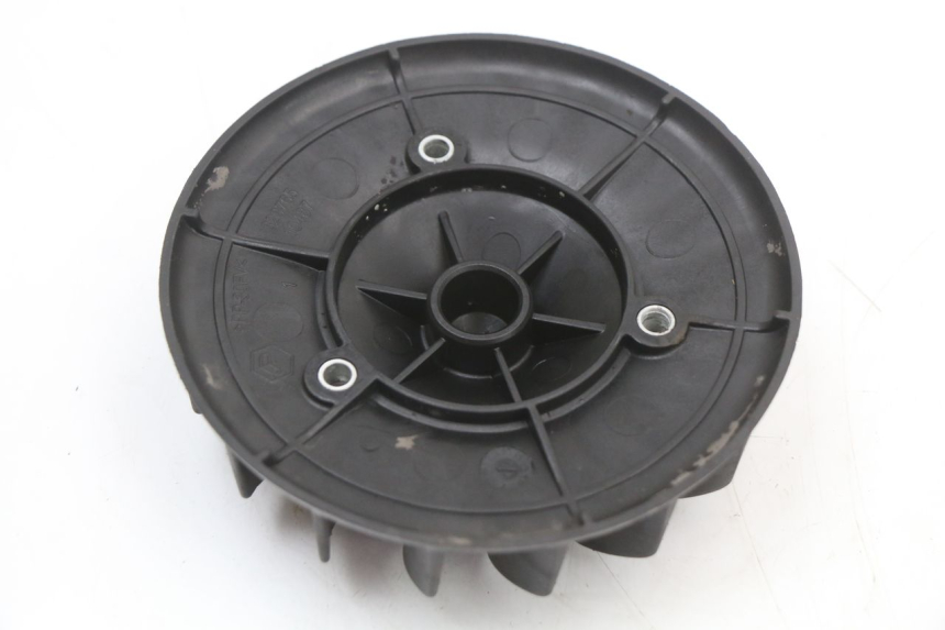 photo de VENTILADOR PIAGGIO ZIP 2T 50 (2009 - 2019) - Detalhe da peça