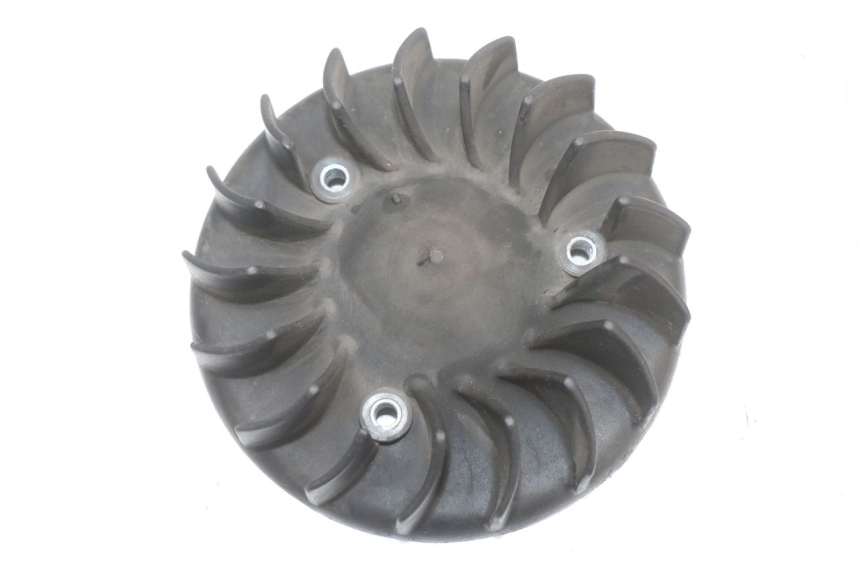 photo de VENTILADOR PIAGGIO ZIP 2T 50 (2009 - 2019) - Detalhe da peça