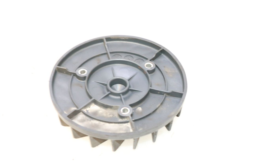 photo de VENTILADOR PIAGGIO ZIP 4T 50 (2018 - 2020) - Zoom do estado de desgaste