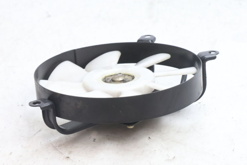photo de VENTILADOR KAWASAKI ZZR 600 (1995 - 2004) - Detalhe da peça