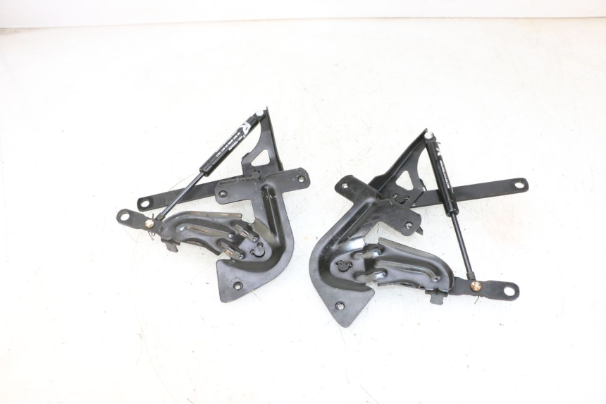 photo de AMORTECEDOR DO BAÚ JM MOTORS GTS 125 (2015 - 2019) - Ampliação técnica