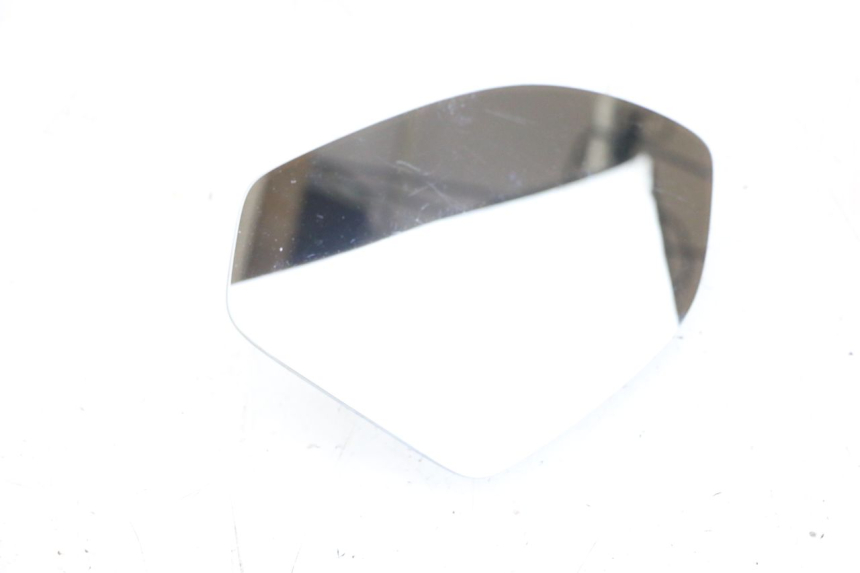 photo de VIDRO DO ESPELHO RETROVISOR ESQUERDO PIAGGIO X9 EVOLUTION 125 (2003 - 2007) - Ampliação técnica