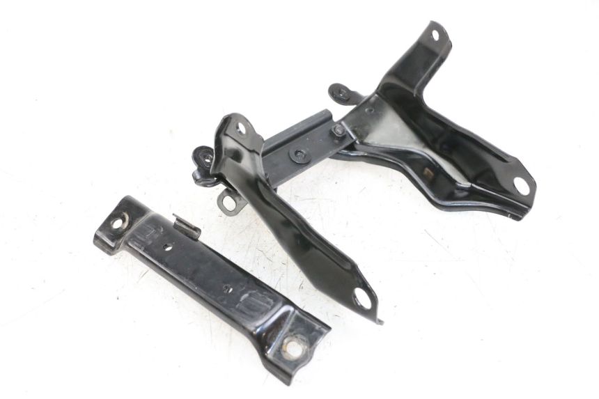 photo de FECHO DO BANCO HUSQVARNA SVARTPILEN 401 (2018 - 2023) - Ampliação técnica
