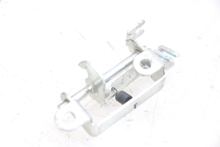 photo de FECHO DO COMPARTIMENTO HONDA PCX (JF47) 125 (2012 - 2013) - Vista principal