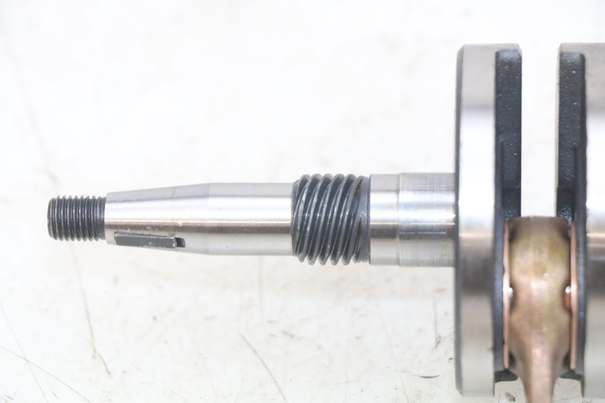 photo de virabrequim KYMCO AGILITY NAKED RENOUVO 2T 50 (2011 - 2018) - Pontos de fixação