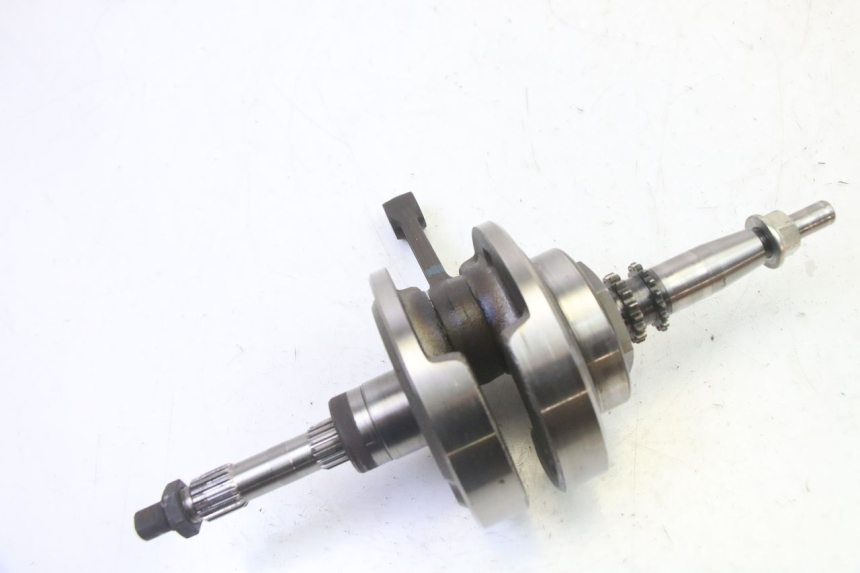 photo de virabrequim SUZUKI BURGMAN 125 (2007 - 2014) - Pontos de fixação