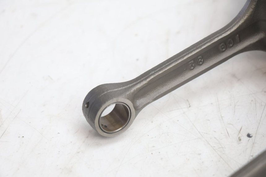 photo de virabrequim SUZUKI BURGMAN EXECUTIVE ABS 650 (2006 - 2012) - Pontos de fixação