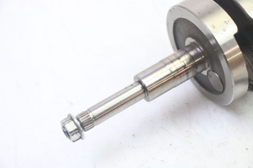 photo de virabrequim PEUGEOT ELYSTAR 50 (2002 - 2014) - Zoom do estado de desgaste