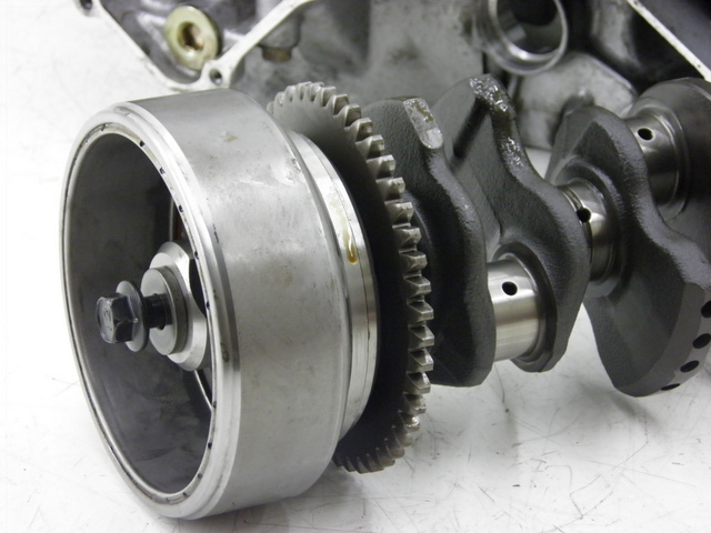 photo de virabrequim HONDA CB F HORNET 600 (1998 - 1999) - Vista de perto