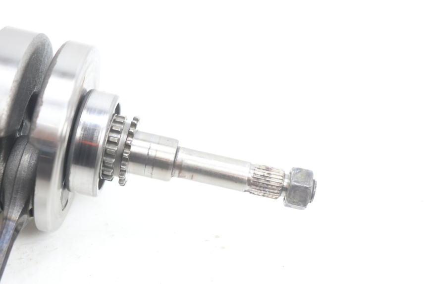 photo de virabrequim PEUGEOT KISBEE 4T 50 (2010 - 2017) - Outro ângulo de visão