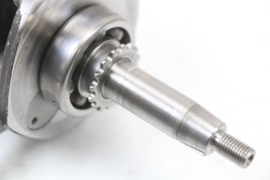 photo de virabrequim APOLLO RFZ 140 - Pontos de fixação
