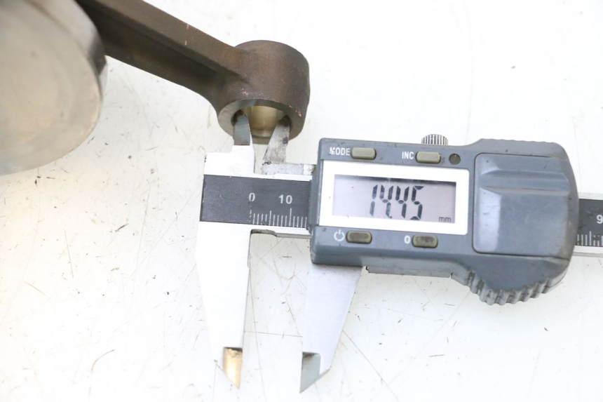 photo de VIRABREQUIM PEUGEOT SATELIS COMPRESSOR K15 125 (2006 - 2009) - Detalhe da peça