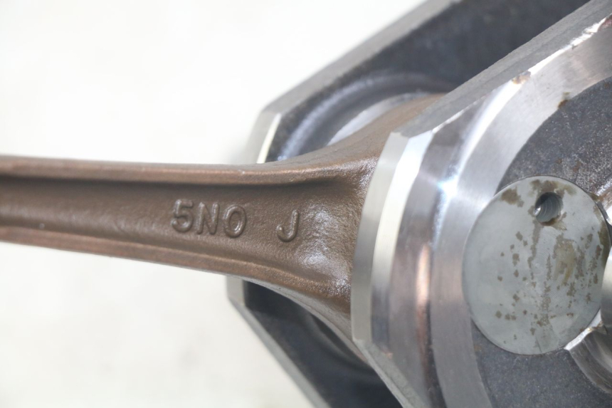 photo de virabrequim YAMAHA SR 125 (1982 - 2003) - Zoom do estado de desgaste