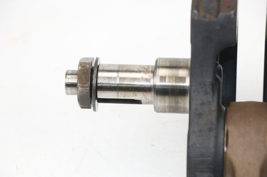 photo de virabrequim SUZUKI DR DJEBEL 600 (1985 - 1990) - Outro ângulo de visão