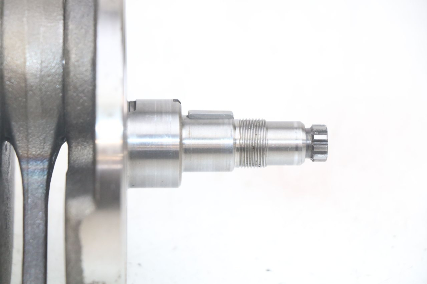 photo de virabrequim DAELIM VJ ROADWIN FI 125 (2008 - 2017) - Pontos de fixação