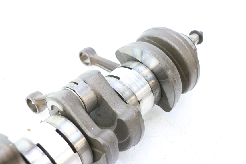 photo de ÁRVORE DE MANIVELAS YAMAHA WAVE RUNNER GP R 1200 (2000 - 2003) - Pontos de fixação