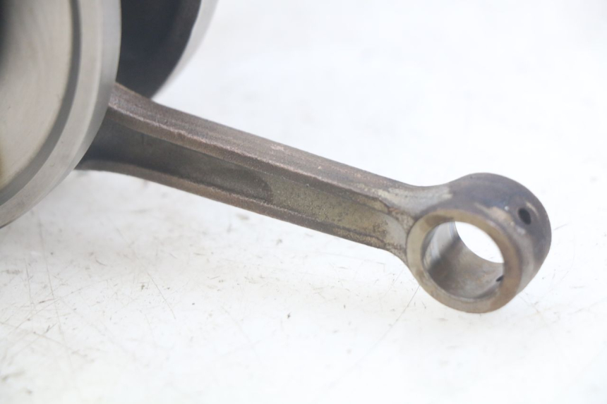 photo de virabrequim YAMAHA XMAX X-MAX 125 (2006 - 2009) - Zoom do estado de desgaste