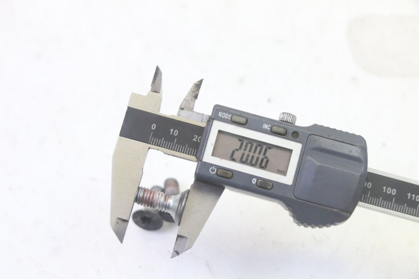 photo de PARAFUSO DO DISCO DE FREIO PEUGEOT CITYSTAR 50 (2013 - 2017) - Pontos de fixação