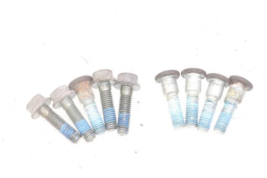 photo de PARAFUSO DO DISCO DE FREIO SUZUKI GS GSE 500 (2001 - 2003) - Detalhe da peça