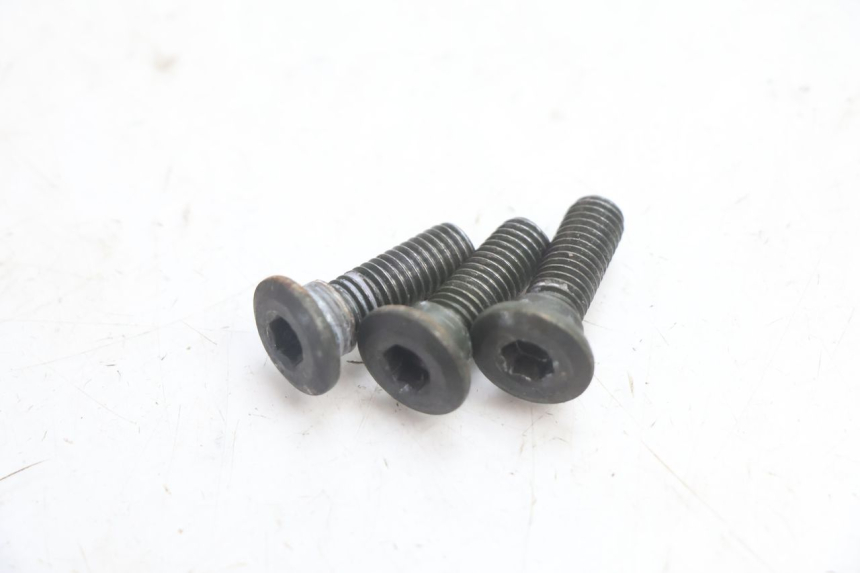 photo de PARAFUSO DO DISCO DE FREIO TNT MOTOR ROMA 12' 2T 50 (2007 - 2018) - Detalhe da peça