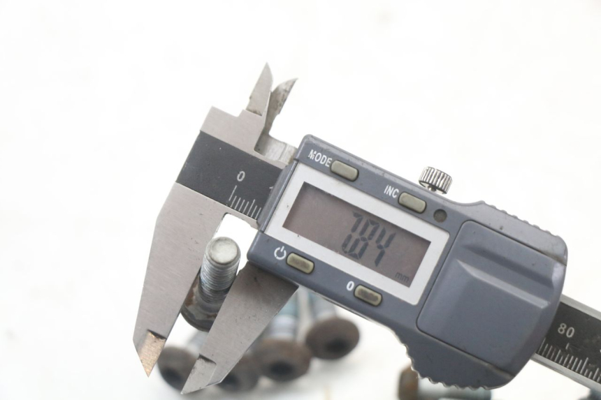 photo de PARAFUSO DO DISCO DE FREIO YAMAHA XJ6 ABS 600 (2008 - 2016) - Ampliação técnica