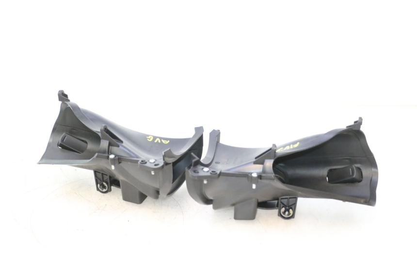 photo de VOLETS DE AR HARLEY DAVIDSON ROAD GLIDE FLTRXSE 1920 (2018 - 2022) - Outro ângulo de visão