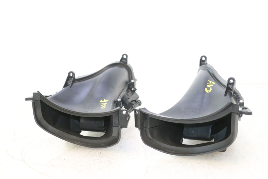 photo de VOLETS DE AR HARLEY DAVIDSON ROAD GLIDE FLTRXSE 1920 (2018 - 2022) - Ampliação técnica