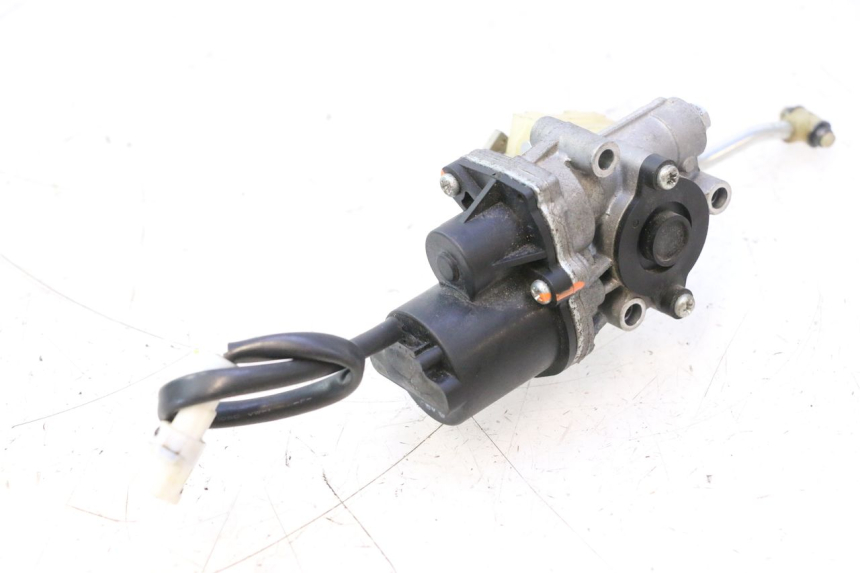 photo de ABERTURAS DE AR YAMAHA YZF R6 600 (2008 - 2009) - Zoom do estado de desgaste